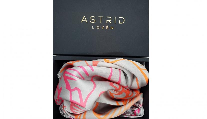 Astrid Lovéni sall Astrid Lovéni sall naisele